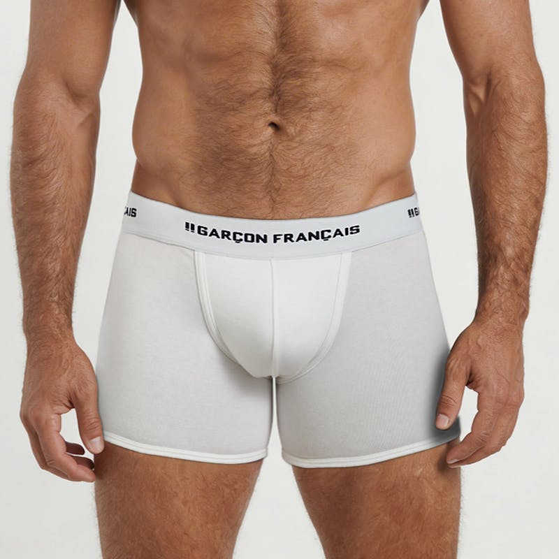 White boxer Essential
