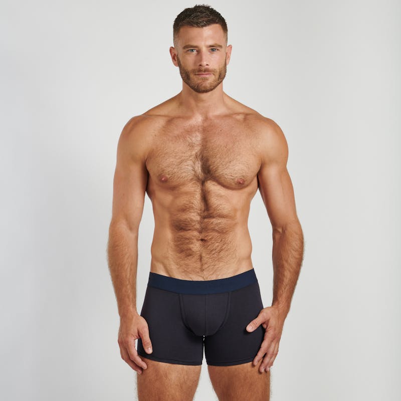 Pure navy boxer