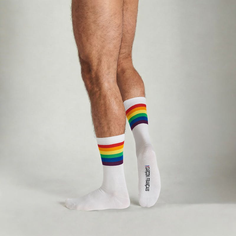 Chaussettes blanches arc-en-ciel