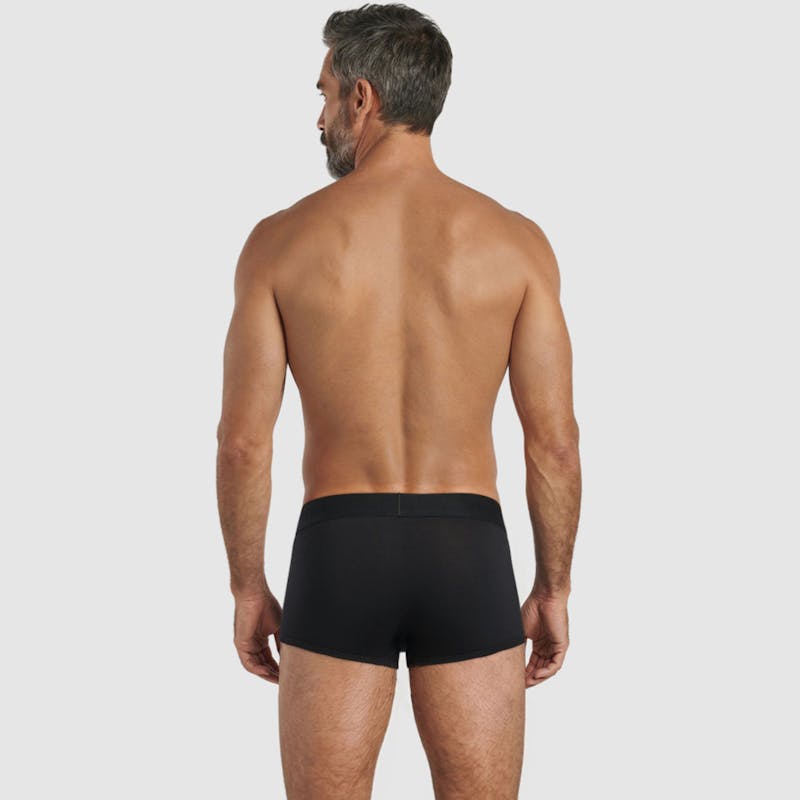 Boxer court pure black