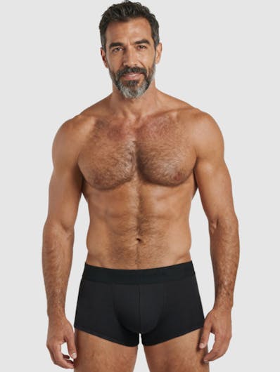 Boxer court pure black