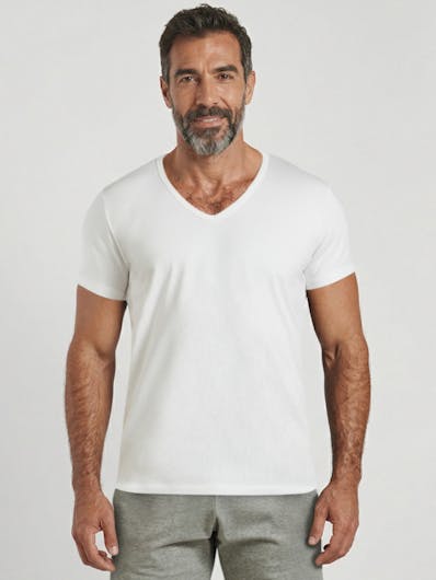 White t-shirt V-neck - Essential